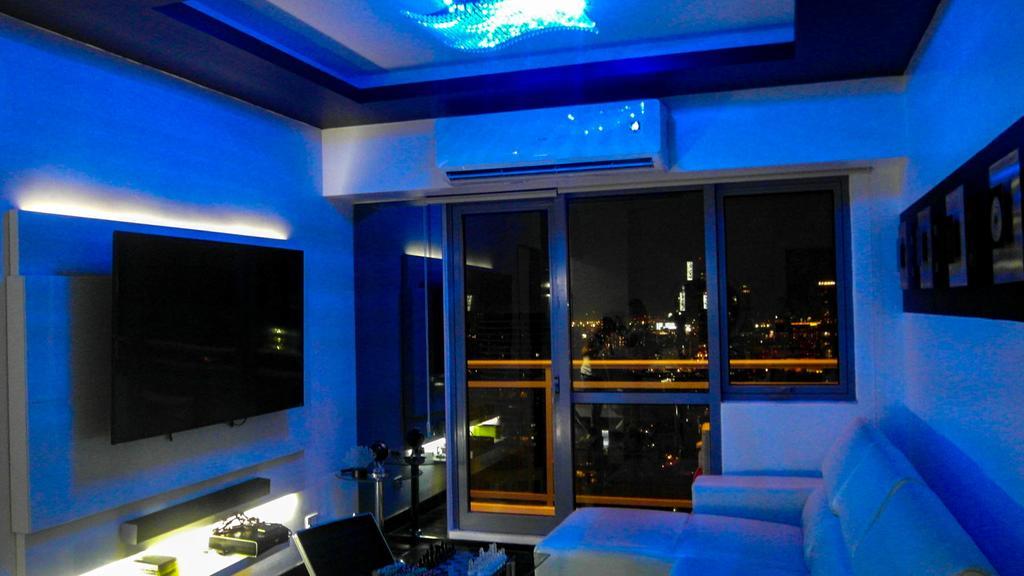 Modern Luxury Lower Penthouse Unit 마닐라 외부 사진